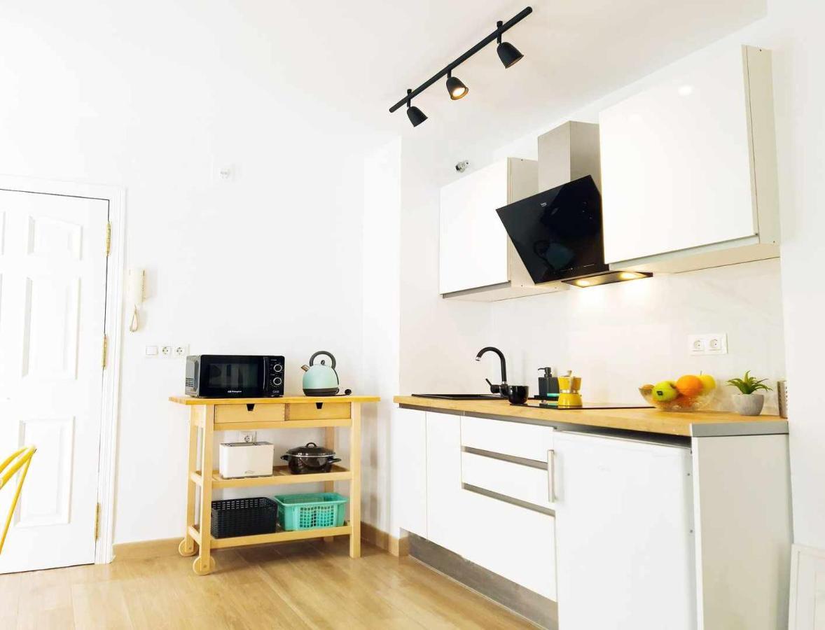 Lovely Center Apartments - Alameda Sunny Terrace Севилья Экстерьер фото
